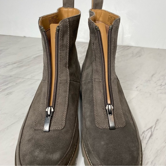 Vionic Estilo Gray Suede Front Zip Bootie 6 1/2 - Picture 10 of 15